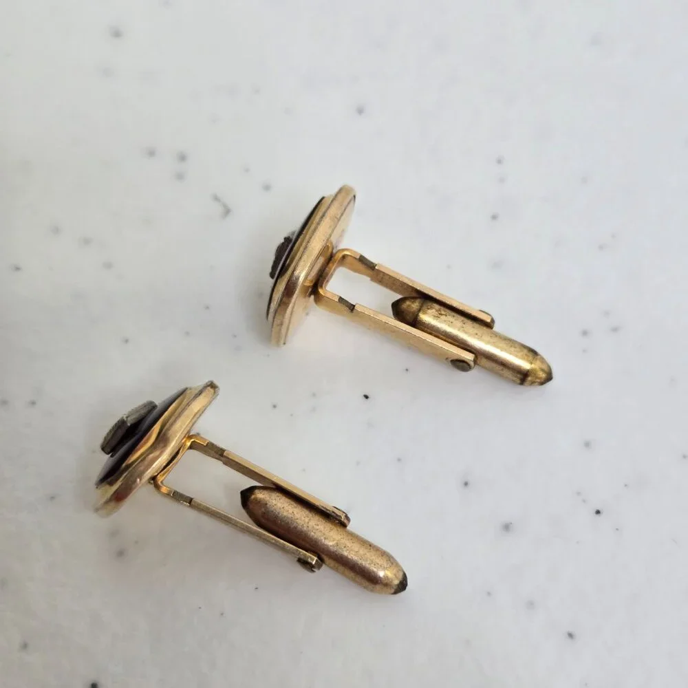 Correct Quality Cufflinks Red Rhinestone Gold Tone Vintage Square Geometric